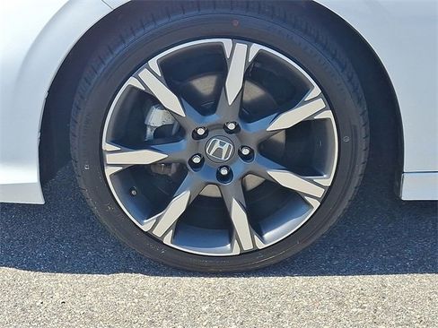 Used 2025 Honda Civic Sport image 8