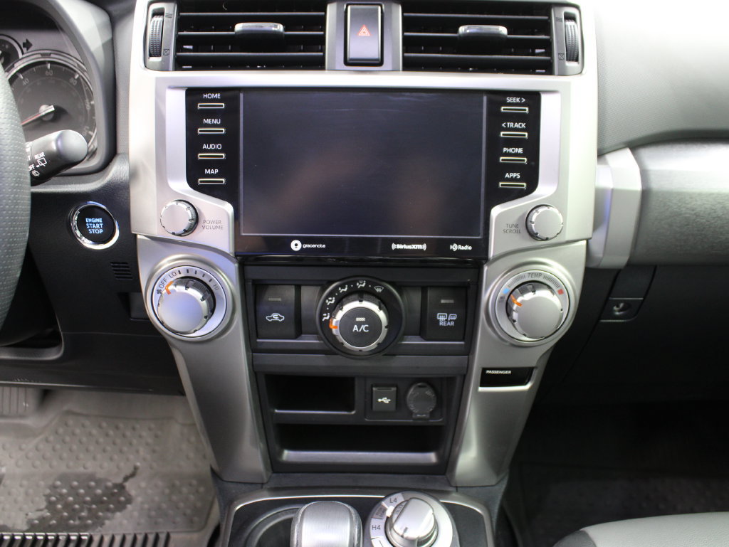 Used 2022 Toyota 4Runner SR5 Premium w/ Moonroof Package AWD/4WD image 16