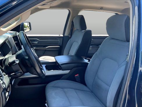 Used 2019 RAM 1500 Big Horn AWD/4WD image 8