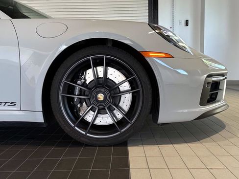 Certified 2023 Porsche 911 Targa 4 GTS AWD/4WD image 10