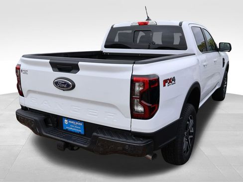 Used 2025 Ford Maverick Lariat AWD/4WD image 13