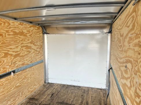 Used 2024 Ford F550 2WD Regular Cab Super Duty image 43