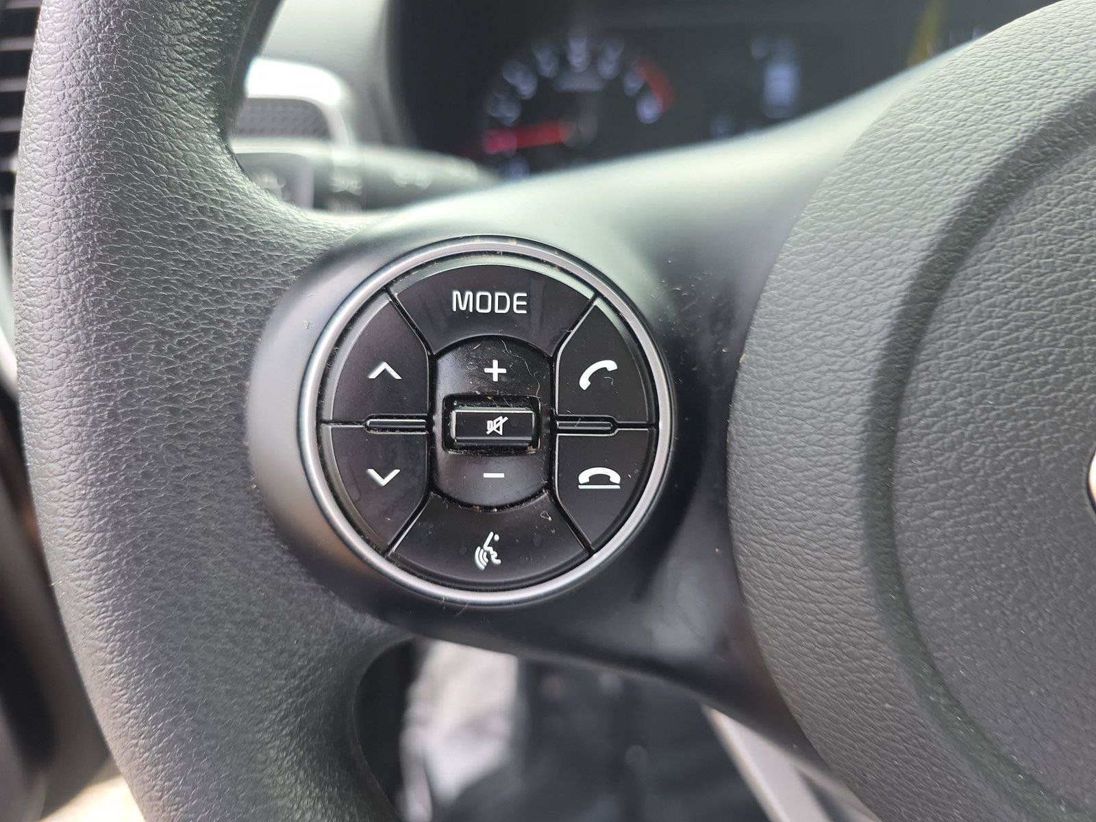 Used 2021 Kia Soul LX FWD image 24