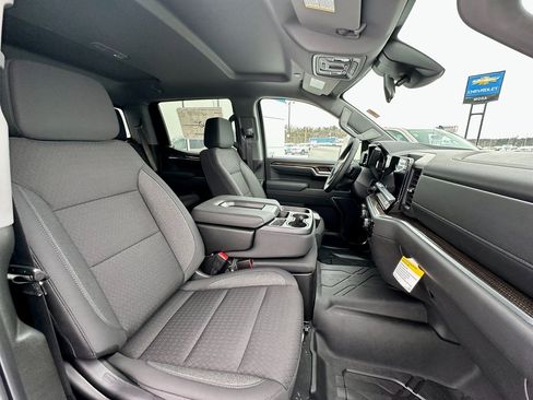 New 2026 Chevrolet Silverado 1500 LT w/ All Star Edition Plus image 6