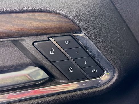 Used 2024 GMC Sierra 1500 SLT image 21