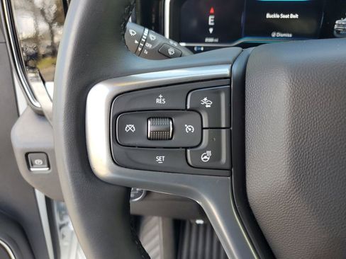 Used 2025 Chevrolet Silverado 2500 LT w/ Convenience Package image 18