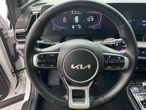 Certified 2025 Kia Sportage X-Line w/ Premium Package AWD/4WD image 11