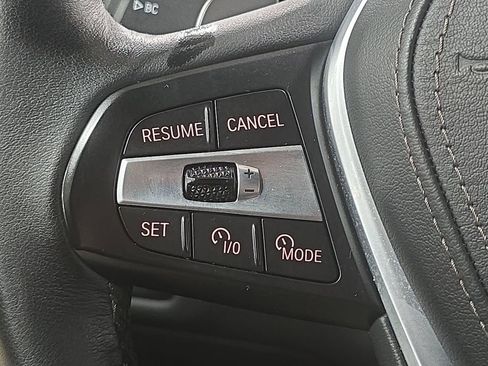 Certified 2025 BMW X5 sDrive40i w/ Parking Assistance Package RWD image 12