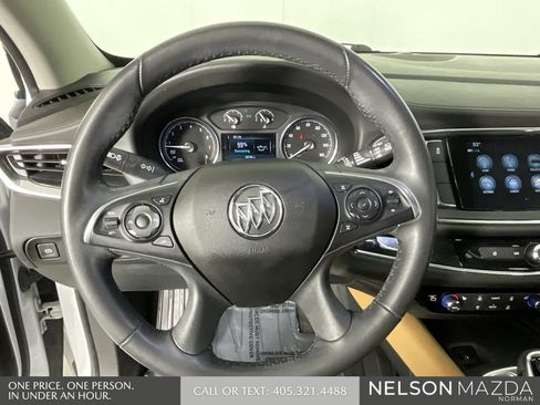 Used 2019 Buick Enclave Essence image 39