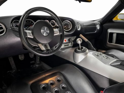 Used 2005 Ford GT image 42