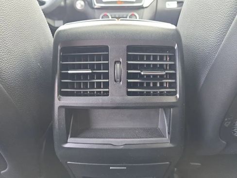 Used 2018 Mercedes-Benz GLE 350 4MATIC image 45