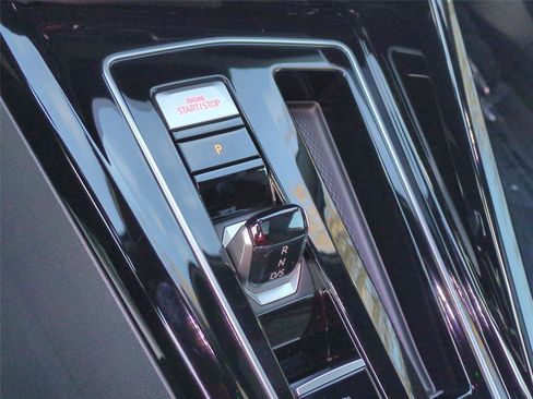 New 2026 Volkswagen Golf SE image 13