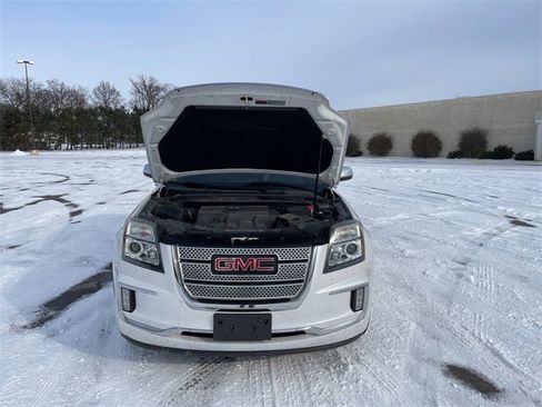 Used 2016 GMC Terrain Denali image 19