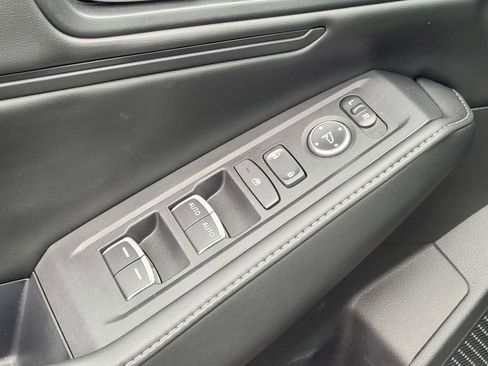 Certified 2025 Honda Accord Sport image 17