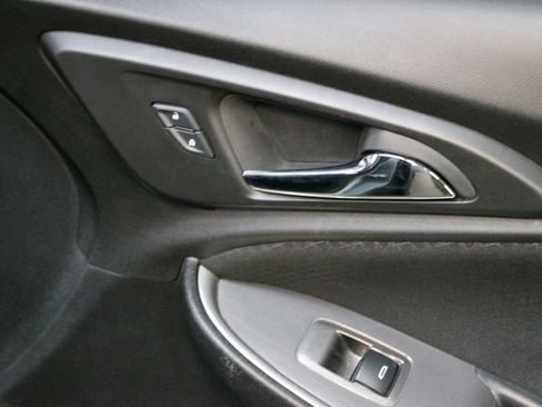 Used 2024 Chevrolet Malibu LT w/ Sport Edition FWD image 9