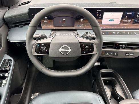 New 2026 Nissan Leaf Platinum+ w/ Cargo Package (Platinum+) image 11