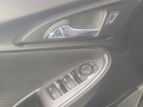 Used 2023 Chevrolet Malibu LT FWD image 7
