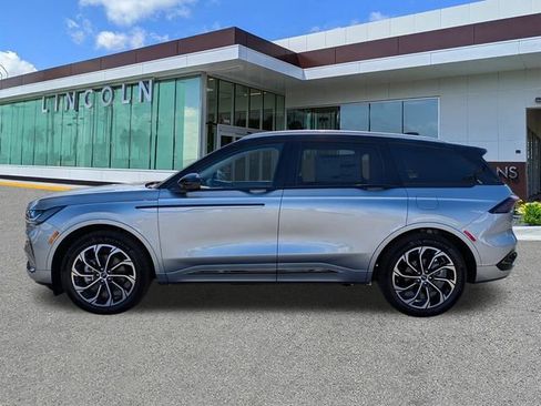 New 2026 Lincoln Nautilus Reserve AWD/4WD image 7