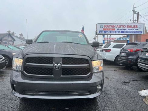 Used 2019 RAM 1500 Express image 3