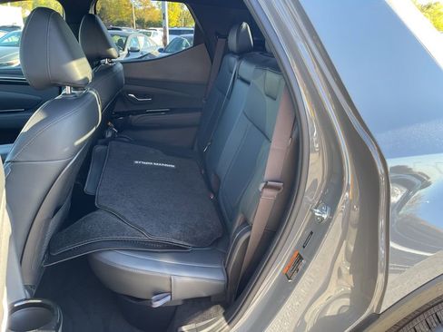 Used 2024 Hyundai Santa Cruz Limited image 33