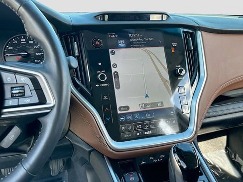 Used 2021 Subaru Outback Touring w/ Popular Package #2 image 13