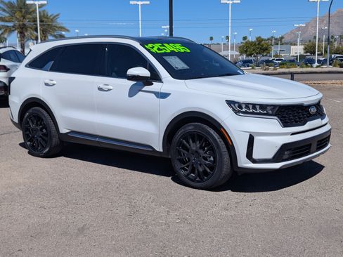 Used 2021 Kia Sorento EX image 1