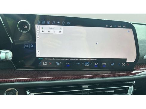 Used 2025 Chevrolet Traverse Z71 w/ LPO, Floor Liner Package AWD/4WD image 19