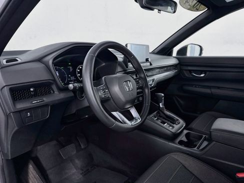 Used 2024 Honda CR-V Sport image 11
