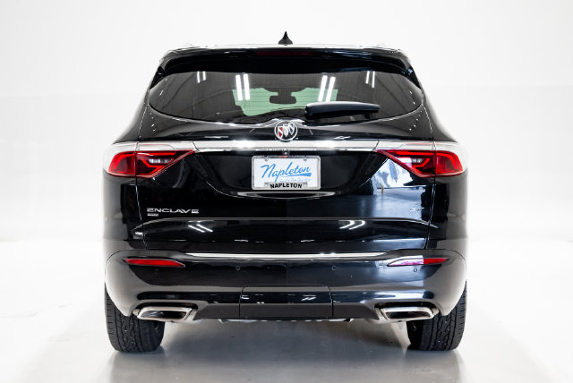 Used 2023 Buick Enclave Essence w/ Sport Touring Edition AWD/4WD image 29