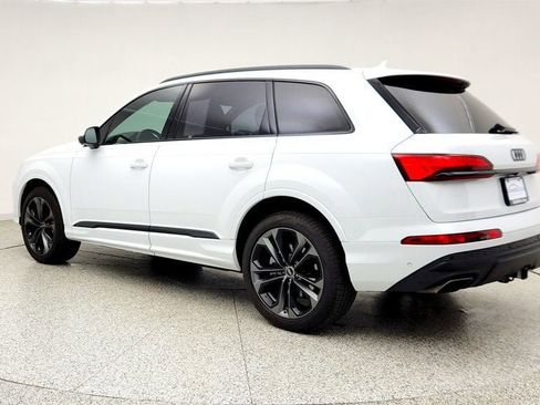 Used 2025 Audi Q7 3.0T Prestige AWD/4WD image 7
