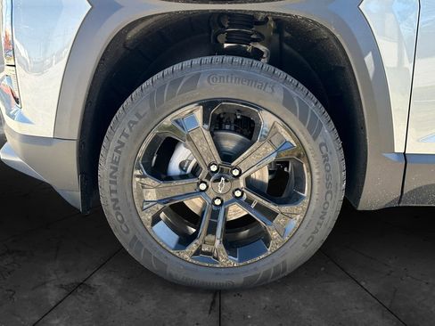 New 2026 Chevrolet Equinox LT w/ Convenience Package II AWD/4WD image 14