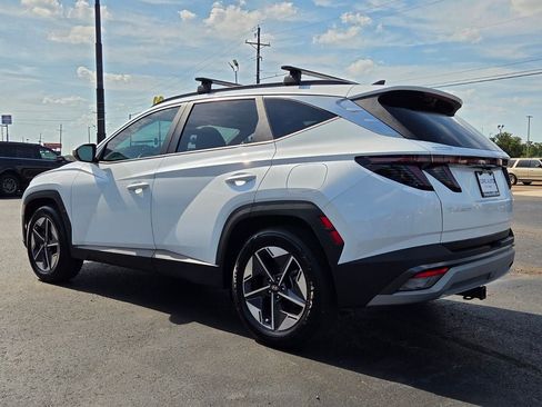 Used 2025 Hyundai Tucson SEL FWD image 8