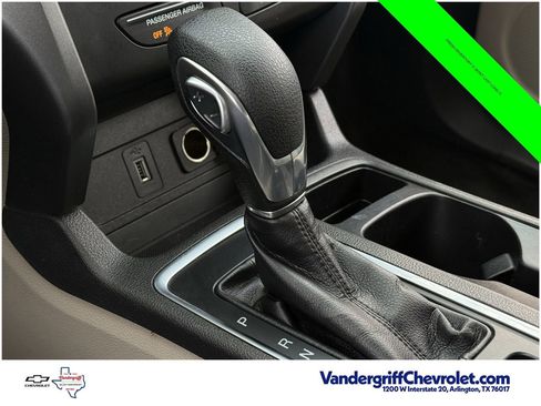 Used 2018 Ford Escape SE FWD image 18