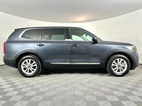 Used 2020 Kia Telluride LX FWD image 31