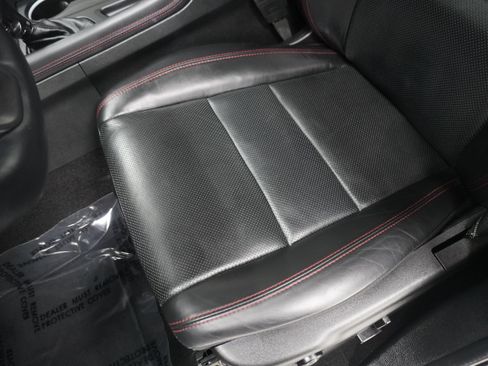 Used 2024 Dodge Durango GT AWD/4WD image 12