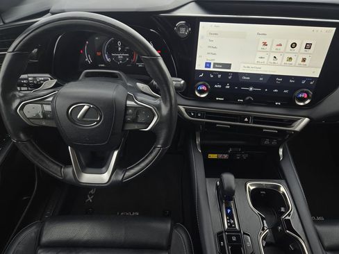 Used 2023 Lexus RX 350 FWD w/ Cold Area Package image 28