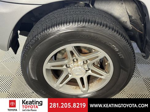 Used 2014 Toyota Tacoma PreRunner w/ SR5 Package image 32