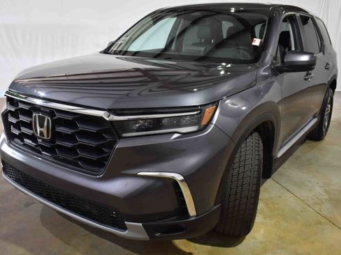 Used 2023 Honda Pilot EX-L image 5