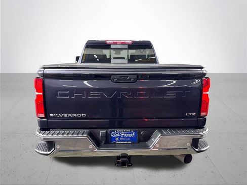 Used 2024 Chevrolet Silverado 3500 LTZ w/ LTZ Premium Package image 7