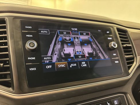 Used 2019 Volkswagen Atlas SE image 26