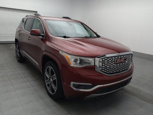 Used 2017 GMC Acadia Denali w/ Technology Package FWD image 13