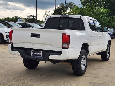 Used 2021 Toyota Tacoma SR w/ SR Convenience Package RWD image 9
