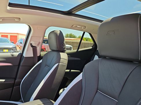 New 2026 Buick Envision Sport Touring AWD/4WD image 12