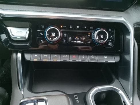 Used 2022 GMC Sierra 1500 Denali AWD/4WD image 27