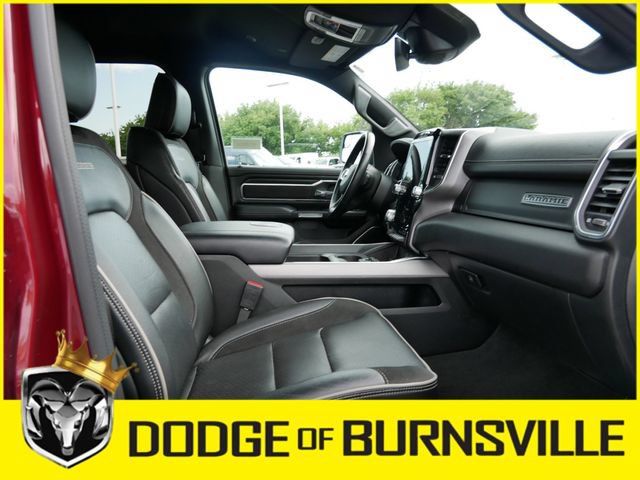 Used 2023 RAM 1500 Laramie AWD/4WD image 15