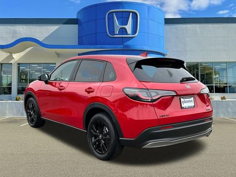 Used 2026 Honda HR-V Sport image 4
