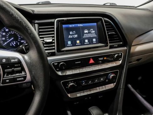 Used 2019 Hyundai Sonata SE image 32