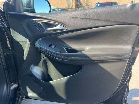 Used 2023 Buick Encore GX Select image 10