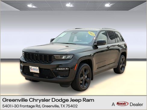 Used 2023 Jeep Grand Cherokee Limited w/ Luxury Tech Group II AWD/4WD image 1