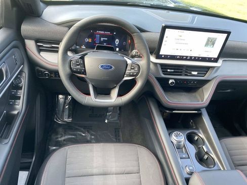 Used 2025 Ford Explorer ST-Line AWD/4WD image 16